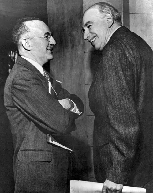  More details Keynes (right) and the US representative Harry Dexter White at the inaugural meeting of the International Monetary Fund's Board of Governors in Savannah, Georgia in 1946