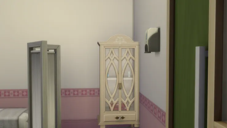 這個櫃子是放藥品。