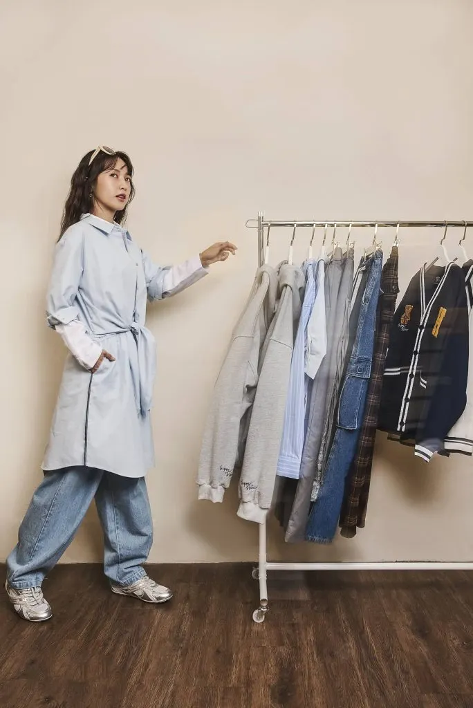 LAVIDO 推出全新系列  Huggy BFF，邀請氣質女星大元（林艾璇）展現愛的多元樣貌。（圖／LAVIDO提供）