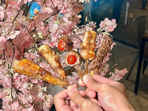 *(高雄居酒屋)銀座酒場華夏店~網路高評價居酒屋!超狂奶油波