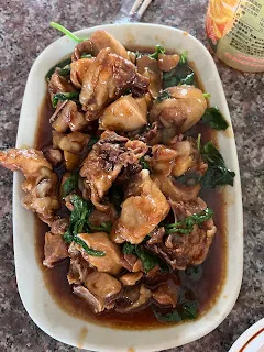 月光自身也有中獎的經驗,分別是抽獎中五千元,以及中發票五百元。從金額來看,這並不是什麼中大獎的經驗。但月光想強調的是中獎這件事,只要有中獎就好了,不管是多小的獎項,不用執著在最大獎上面。要去記住那個中獎的瞬間,那是代表著更加富足。