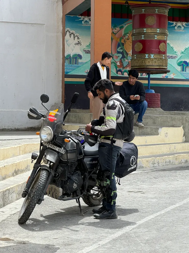 偶遇的重機騎士