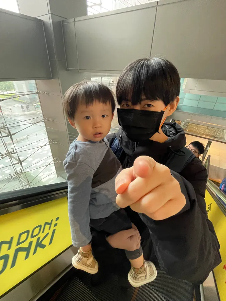 / 朔哥與許竹的初次見面 好可愛！ /