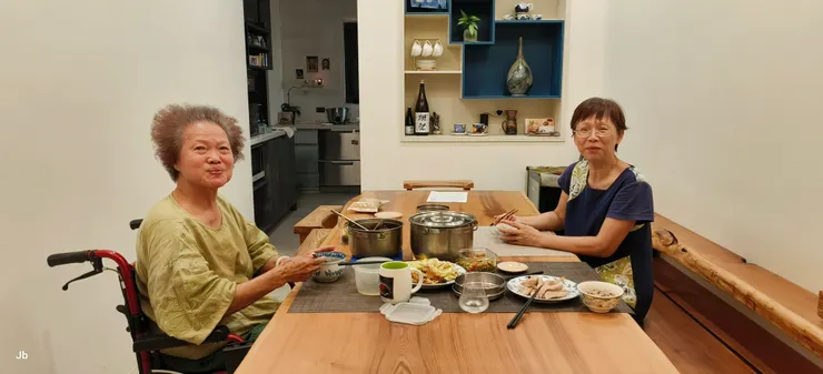 出院回家的第一頓晚餐