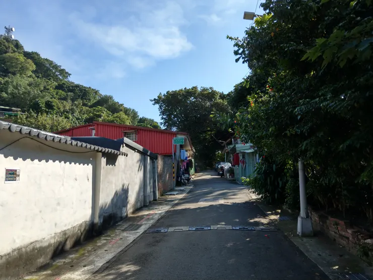 通往備用山路「陸軍道」