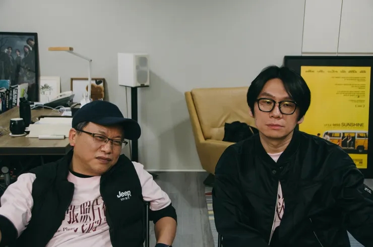 《那張照片裡的我們》導演湯昇榮（左）、鄭乃方（右）。／攝影：ioauue