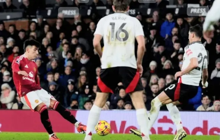 馬天尼斯遠射建功助曼聯險勝1:0