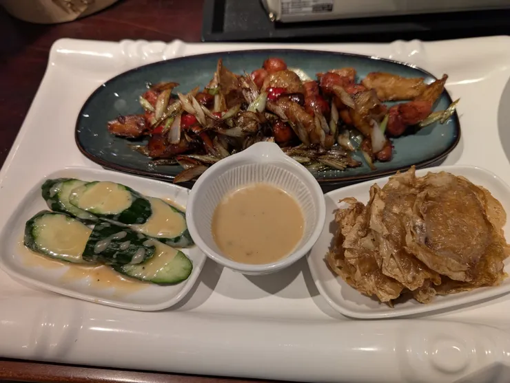 法式烤片鴨佐辣肉雙拼