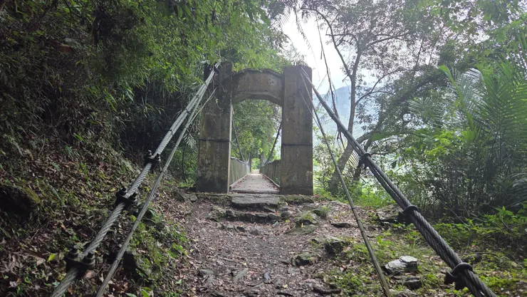 山風二號吊橋