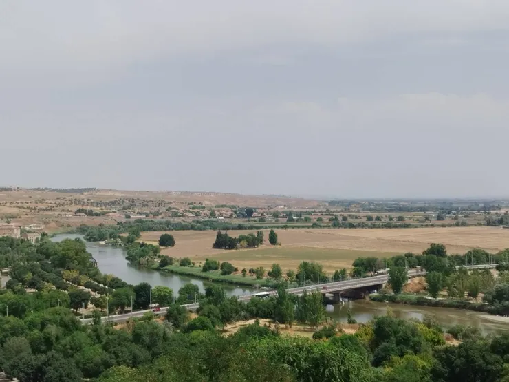 從高處俯瞰塔霍河,氣派恢弘!