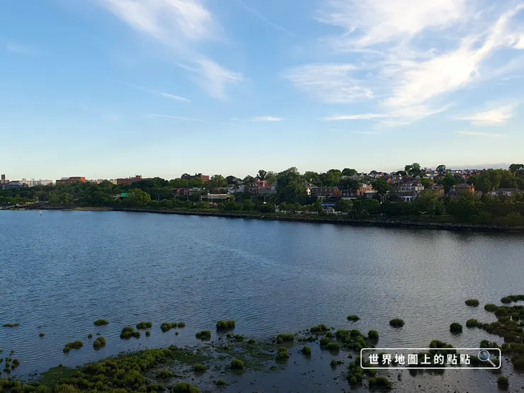 拉瓜迪亞機場窗外風景