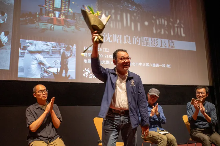 甫獲日本寫真協會的國際獎的沈昭良老師