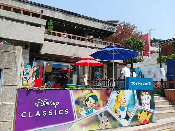 迪士尼玩具店
