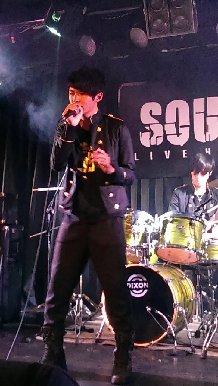 照片拍攝於2012年迴響音樂祭表演