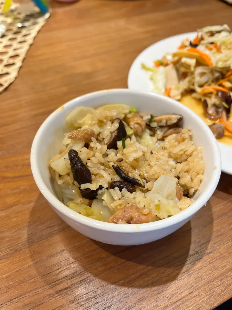 麻油雞腿肉炊飯