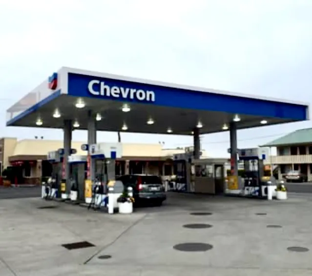 雪佛龍加油站 網路照片