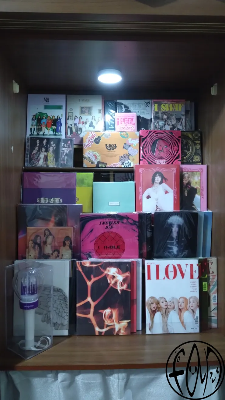 之前改造的專輯展示櫃