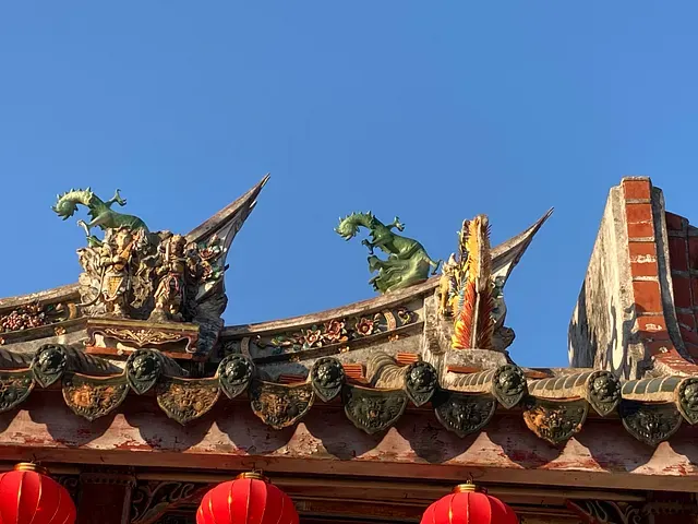 傳說鰲魚性水,因此用於屋脊兩端可以避火災---攝於20240211 by Ching 慶