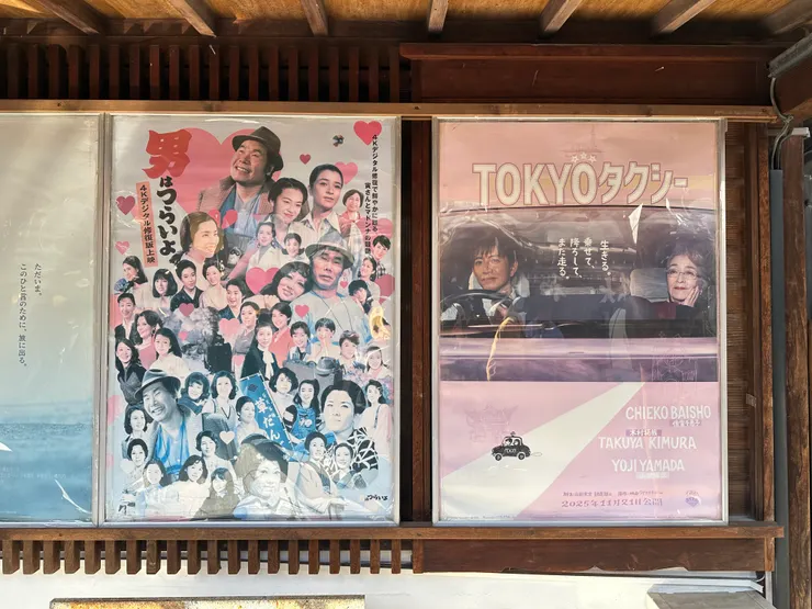 趁宣傳期，讓《Tokyo Taxi》的海報與《男人之苦》眾女神的海報並列