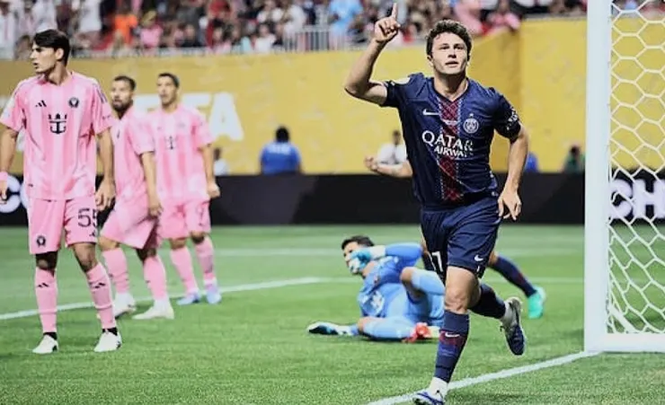 祖奧拿華斯射入空門助巴黎聖日耳門領先2:0