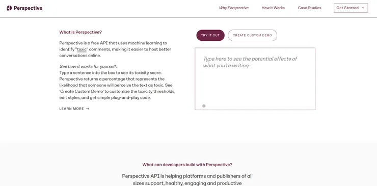 官網有小小的測試區,可以在這邊輸入句子,測試語句"毒性"判斷