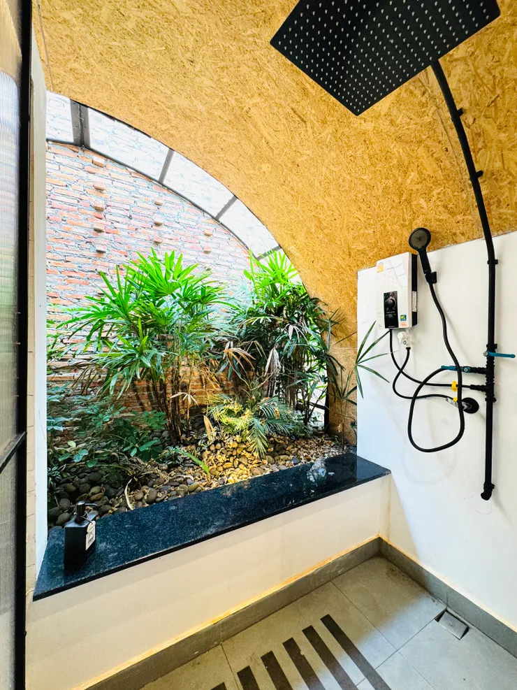 熱水器、蓮蓬頭