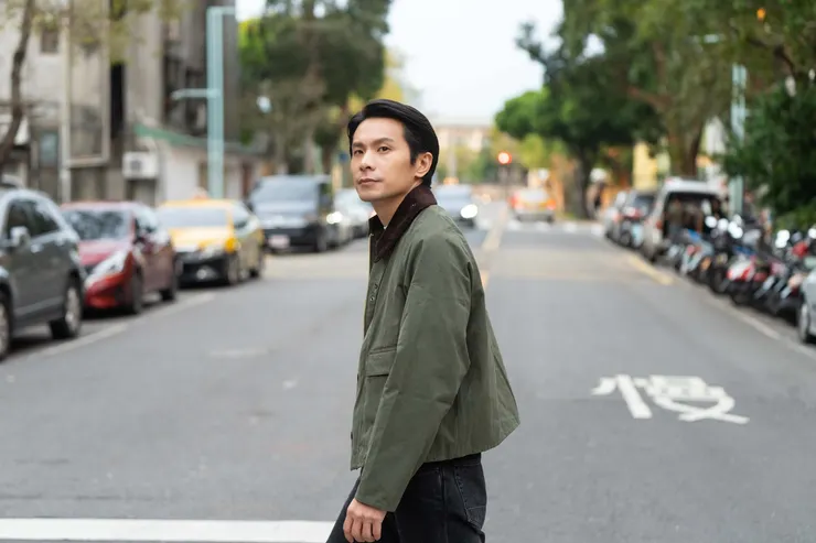 Source／VERSE｜攝影／鏡好眏像  造型／葉聖博 妝髮／Yili Chen（YML make up studio）、Garden（80's studio）