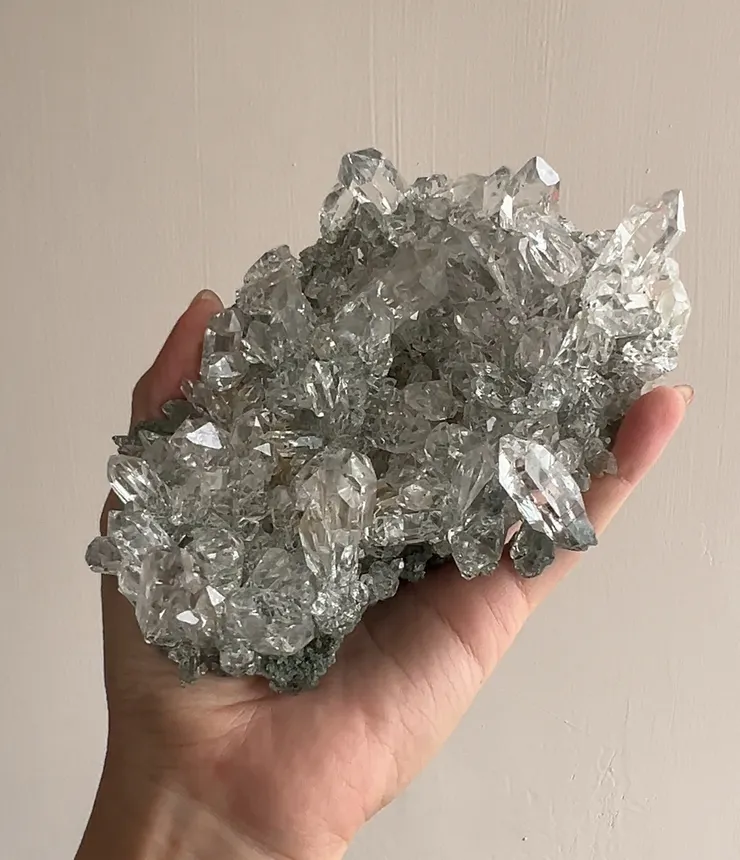 東京礦展上看到的來自Manihar的水晶，晶體非常透亮