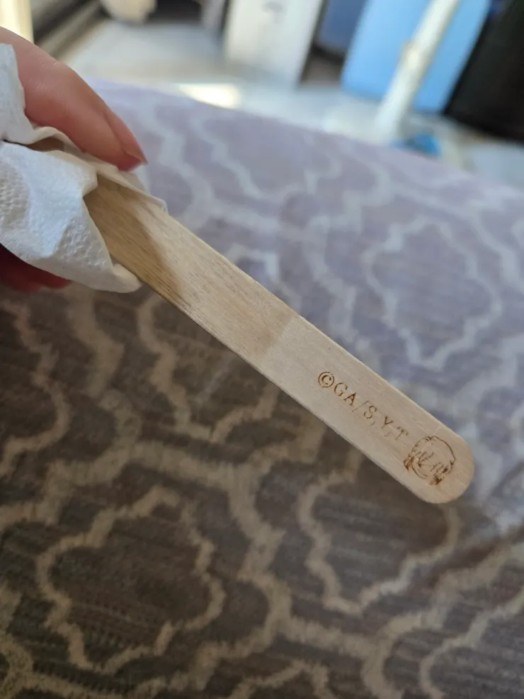 冰棍下方著有角色圖案沒有神祕圖案