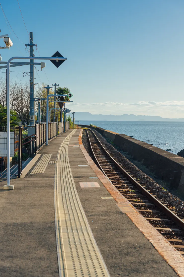 千綿站是單線雙向利用的月台