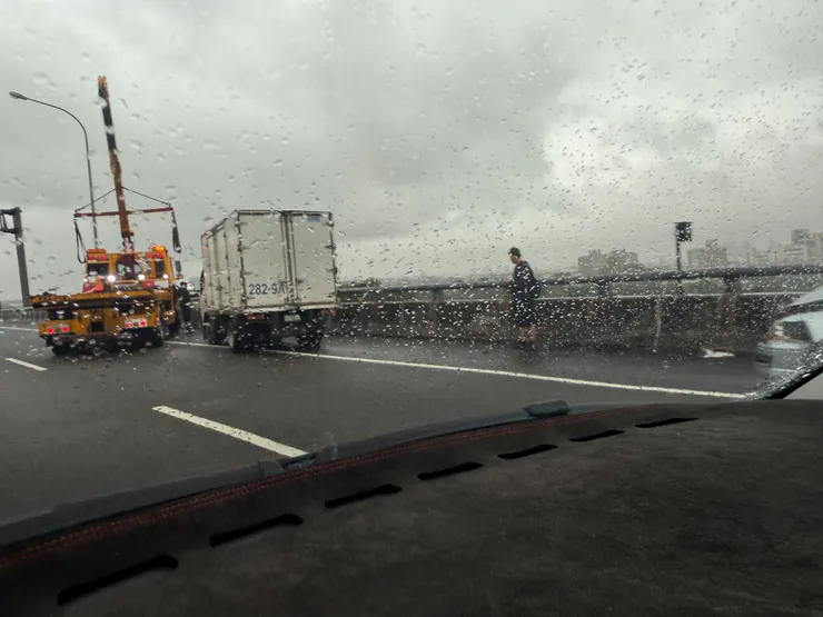 2026/04/30 遇到車禍