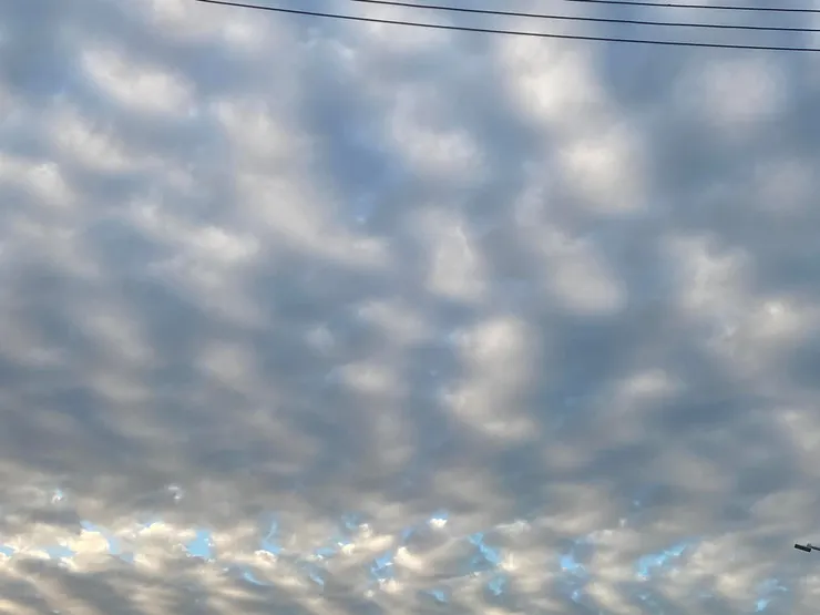 如海面上的波光粼粼