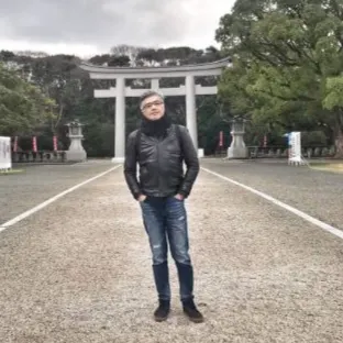 斜槓老爹的沙龍