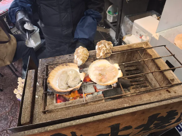 現點現烤的扇貝