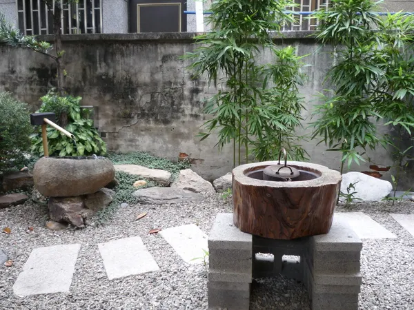 明森宇治抹茶專門店-門前日式庭院