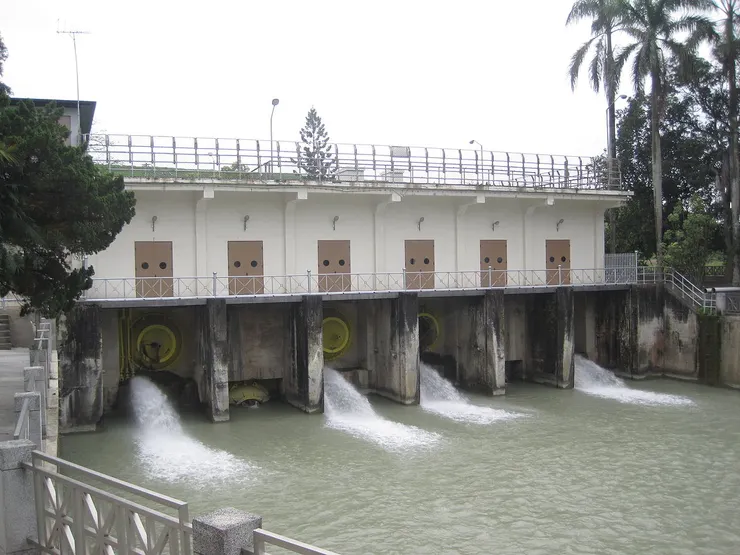 八田外代樹女士當時所跳進的烏山頭水庫舊放水口