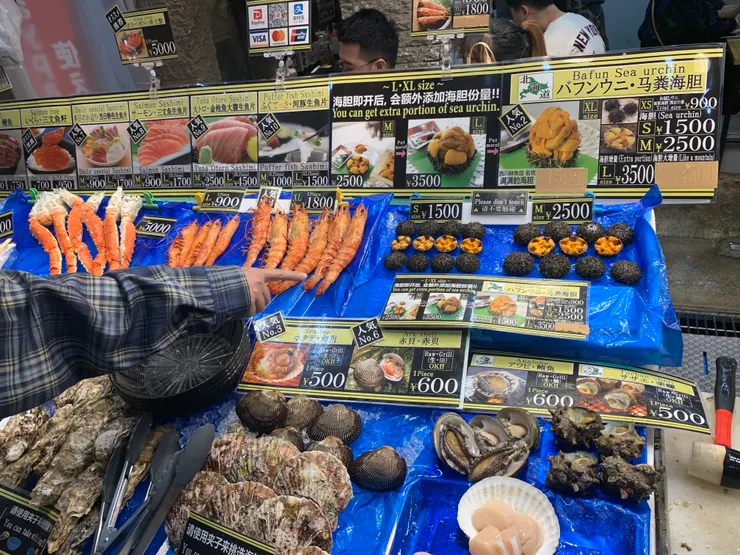 都可以料理現吃 而且國人很多