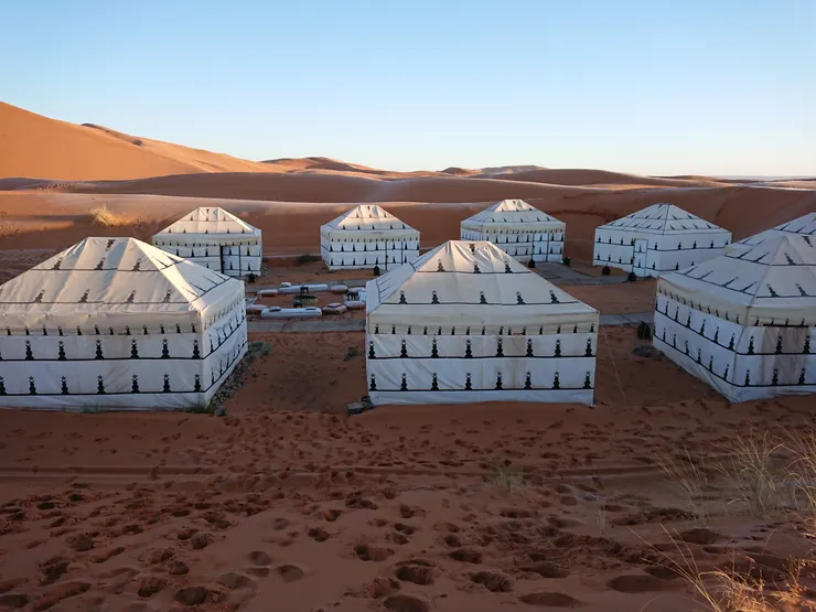 凍得要命的帳篷