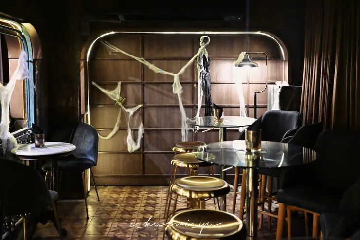 造訪時，剛好是萬聖節後，所以還有一些萬聖節的裝飾