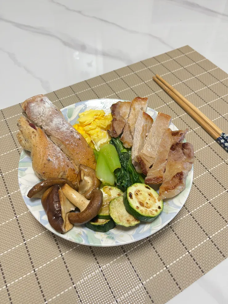 我為自己做的早午餐拼盤