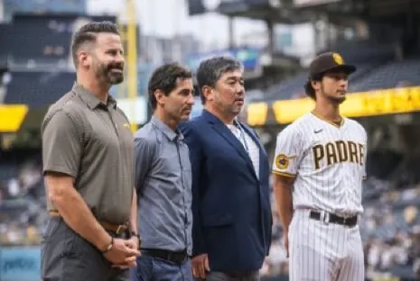 MLB日本投手奪最多三振頒獎儀式