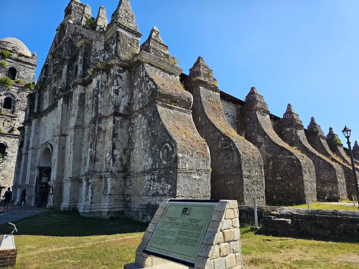 特殊的扶壁造型