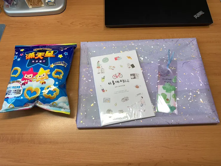 拍照就是要上桌加打光,專業要有😁