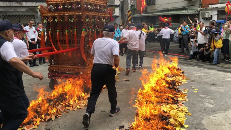 放軍繞境儀式（圖片來源：顯應祖師廟官方網站）
