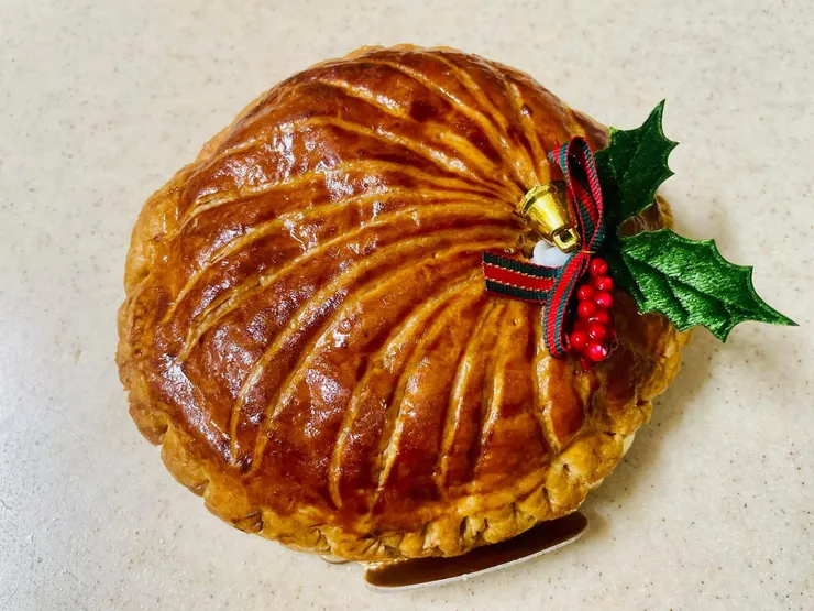 法式經典奶油杏仁國王派