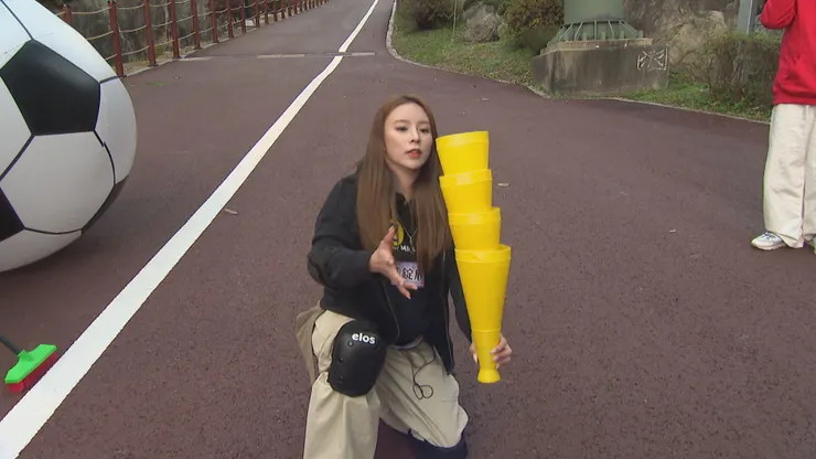 莊錠欣亮麗現身。（綜藝玩很大）