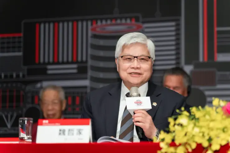 魏哲家對未來五年的營運前景表達了信心，強調公司將保持健康的發展。