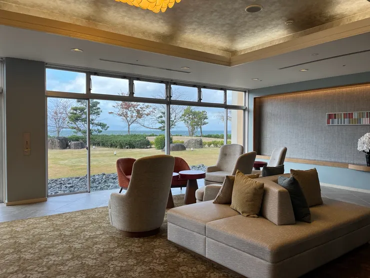 酒店一樓景色也很美