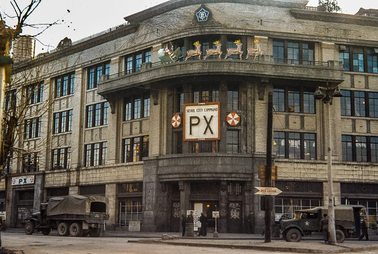 圖13.[5] 美軍消費合作社（1950年代）。