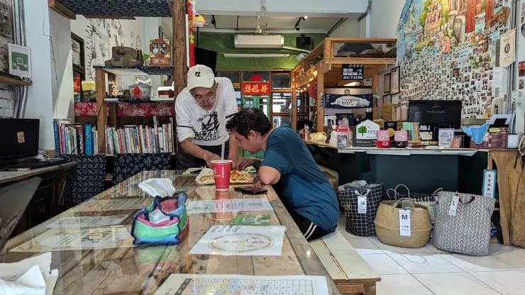 日本阿伯跟加拿大朋友